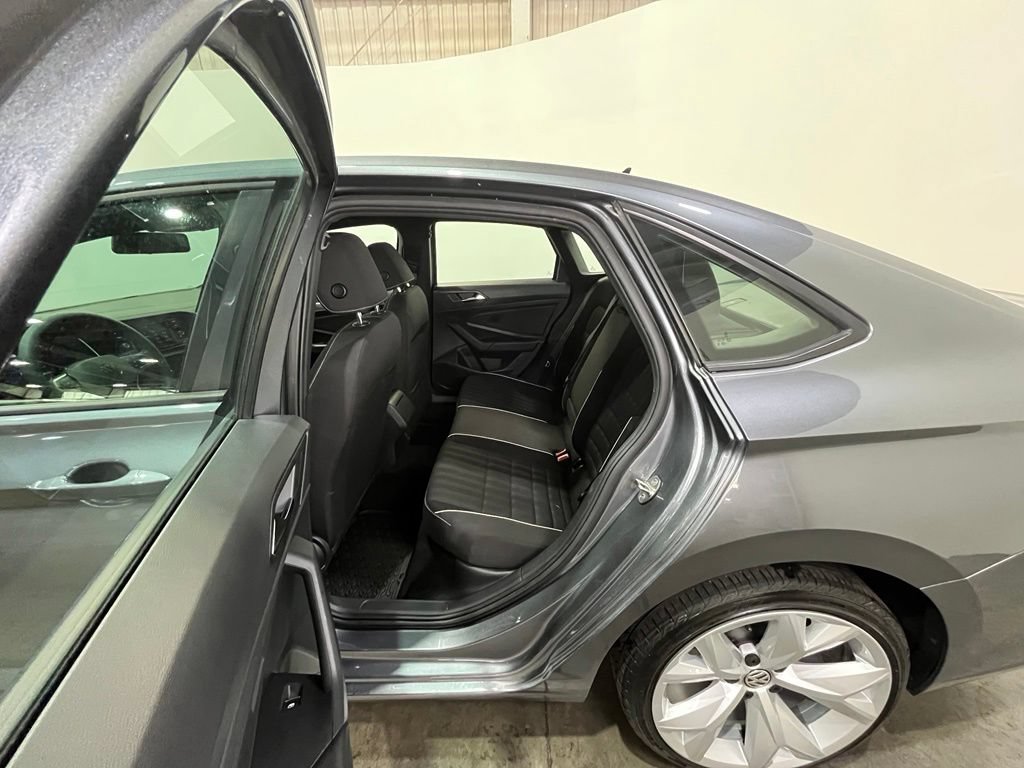 Used 2022 Volkswagen Jetta Sport FWD image 19