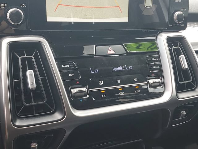 Certified 2023 Kia Sorento S FWD image 25