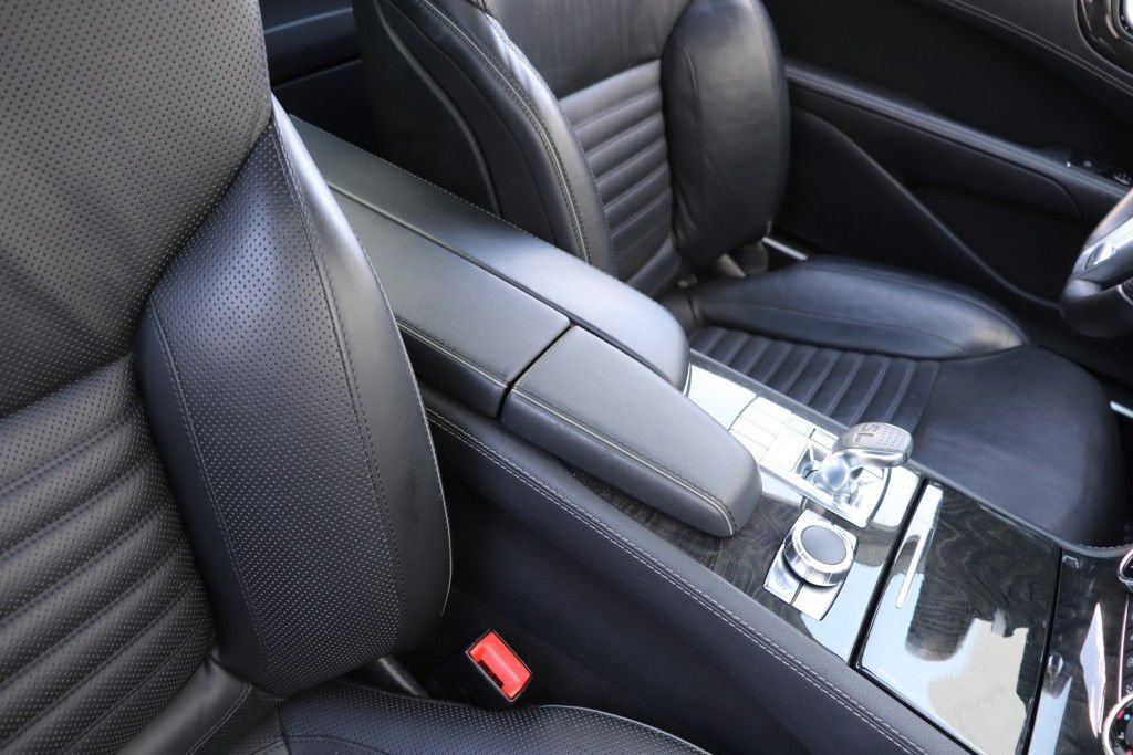 Used 2014 Mercedes-Benz SL 550 w/ Driver Assistance Package image 46
