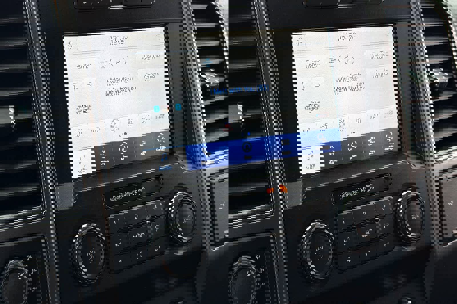 Certified 2020 Ford F150 XLT w/ Equipment Group 302A Luxury image 17