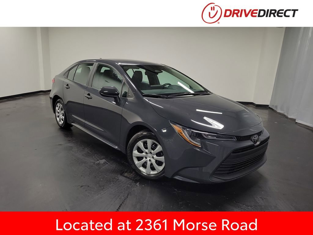 Used 2024 Toyota Corolla LE image 1