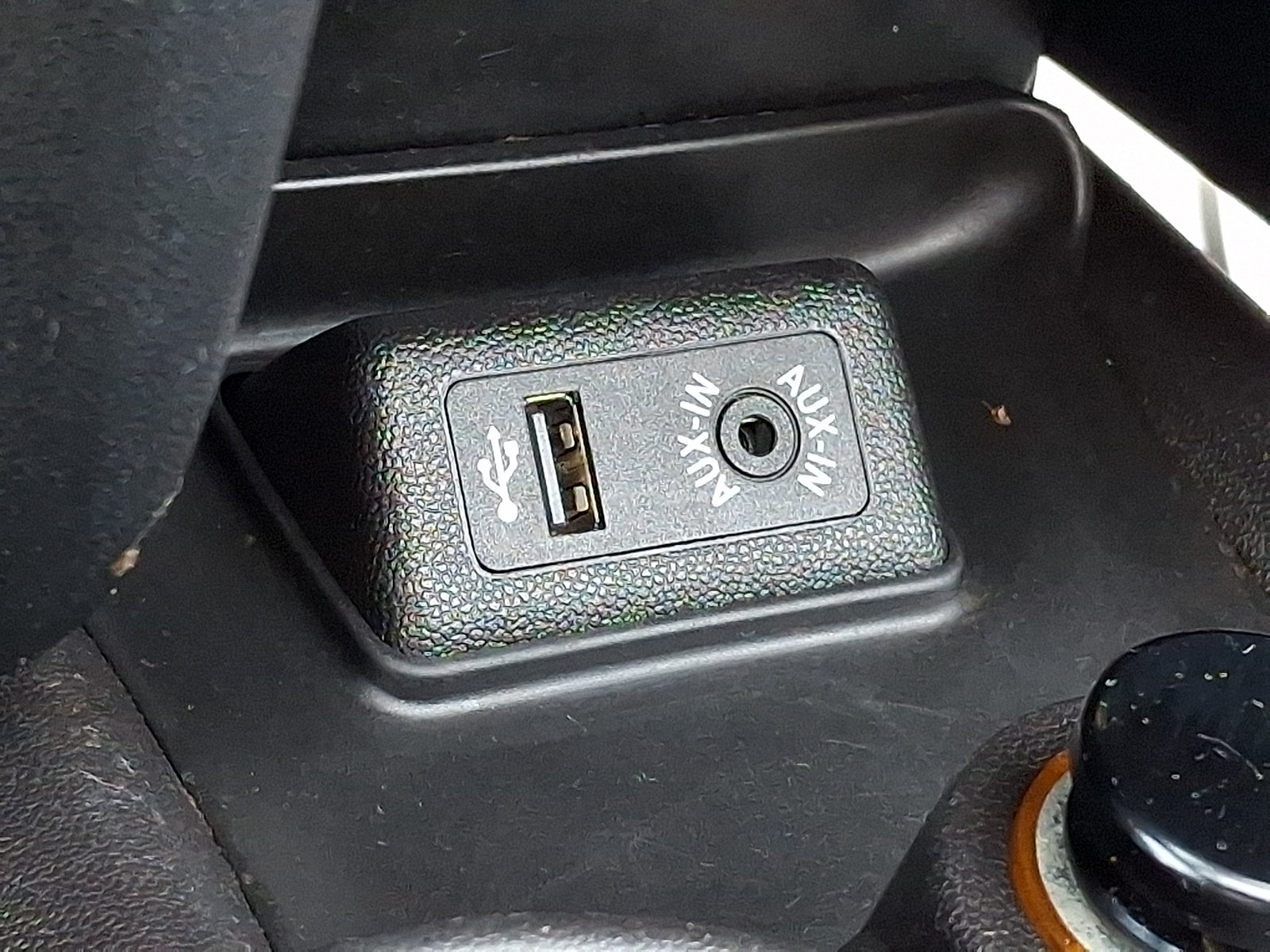 Used 2013 MINI Cooper Roadster FWD image 23