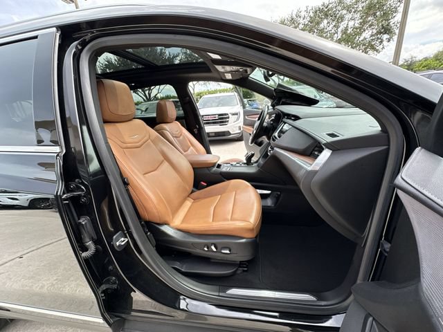 Certified 2024 Cadillac XT5 Premium Luxury FWD image 33