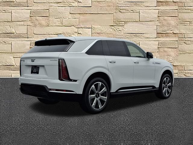 Certified 2025 Cadillac Escalade IQ Luxury 2 w/ LPO, Premium Carpet Package AWD/4WD image 4