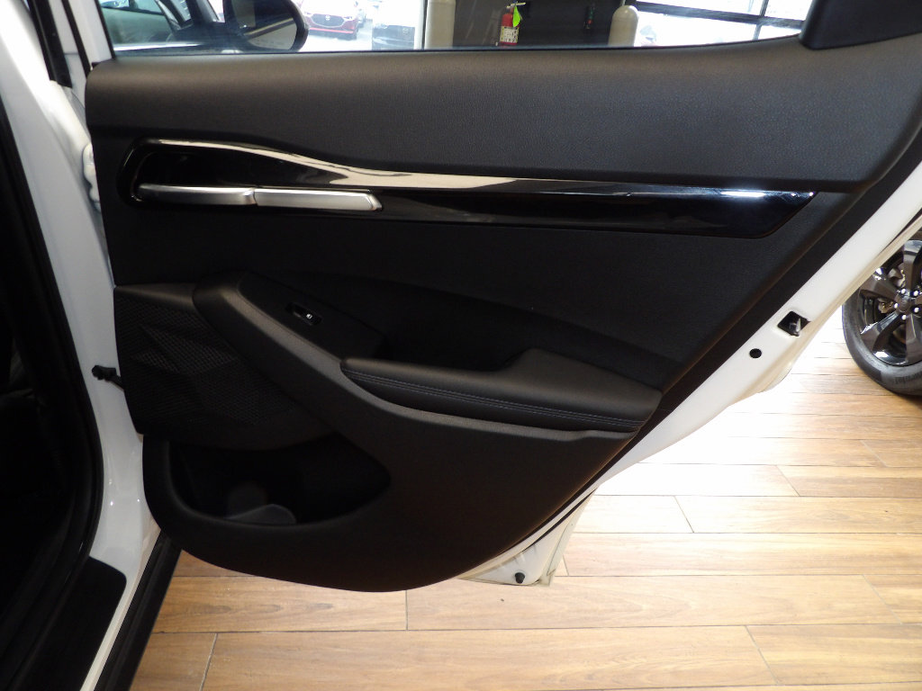 Used 2023 Kia Seltos S image 15