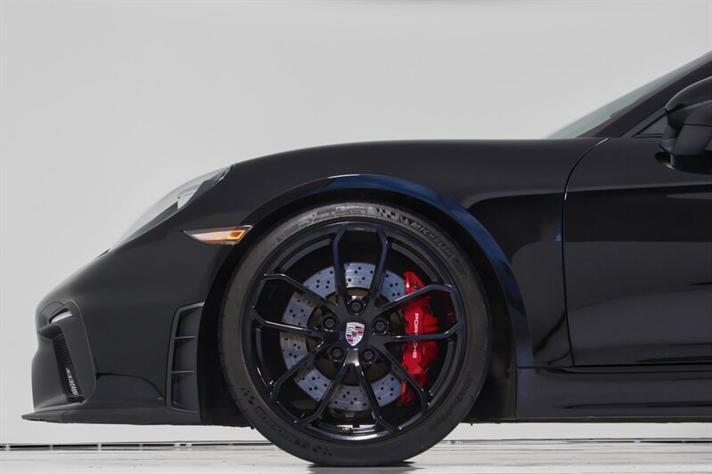 Used 2021 Porsche 718 Boxster Spyder RWD image 7