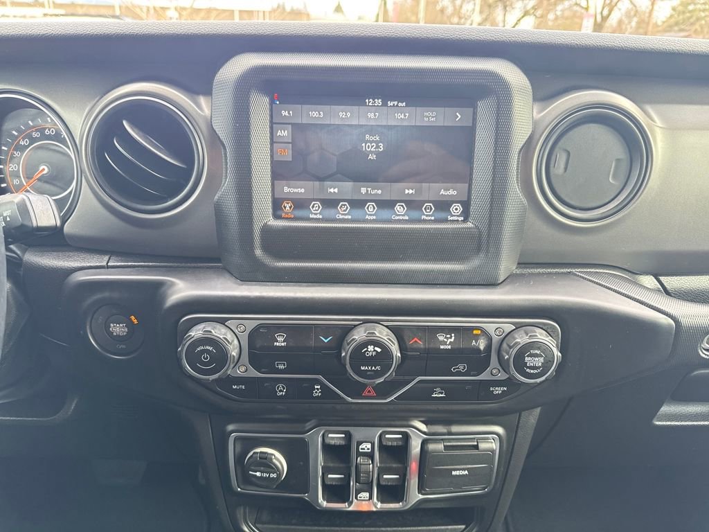 Used 2022 Jeep Wrangler Unlimited Sport image 23