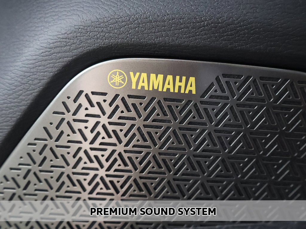 New 2025 Mitsubishi Outlander SE image 5