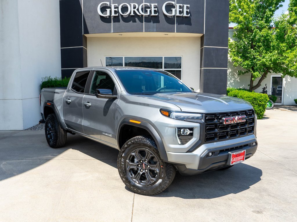 New 2025 GMC Canyon Elevation w/ Convenience Package