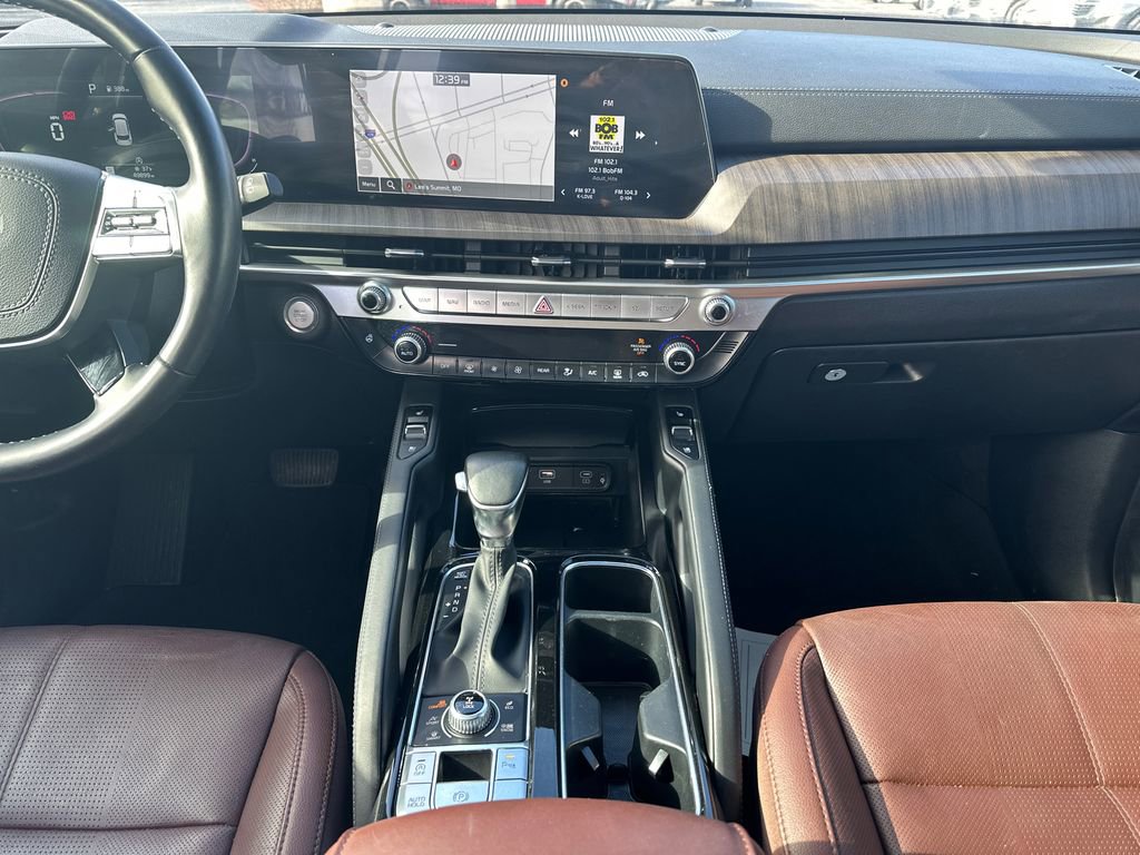 Used 2023 Kia Telluride EX w/ EX Captain's Chair Package image 18