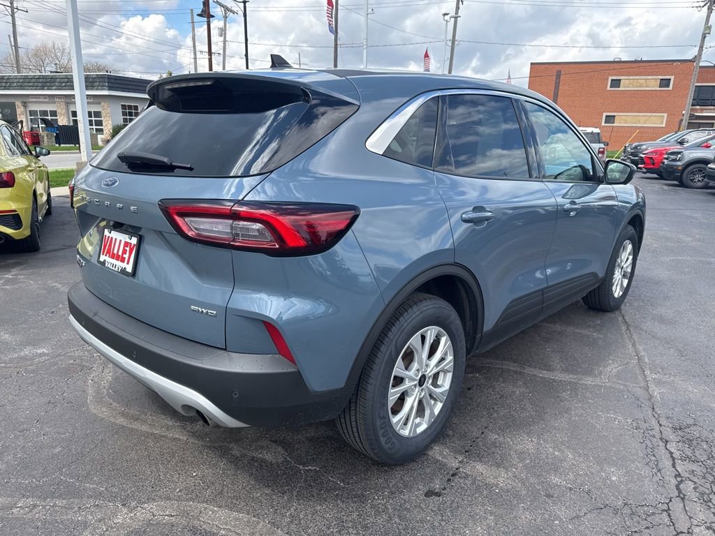 Certified 2023 Ford Escape Active w/ Tech Pack #2 AWD/4WD image 9