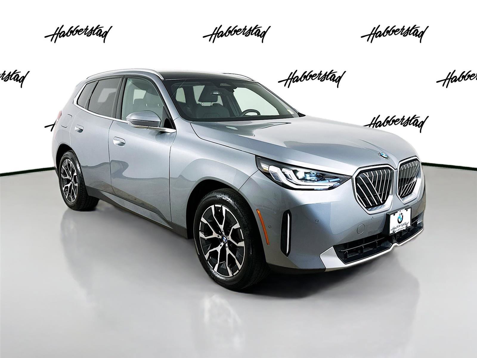 Used 2025 BMW X3 xDrive30i w/ Convenience Package image 3