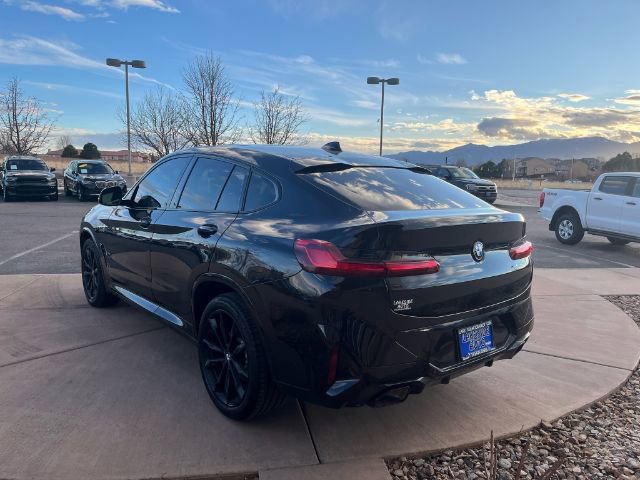 Used 2023 BMW X4 xDrive30i w/ M Sport Package AWD/4WD image 5