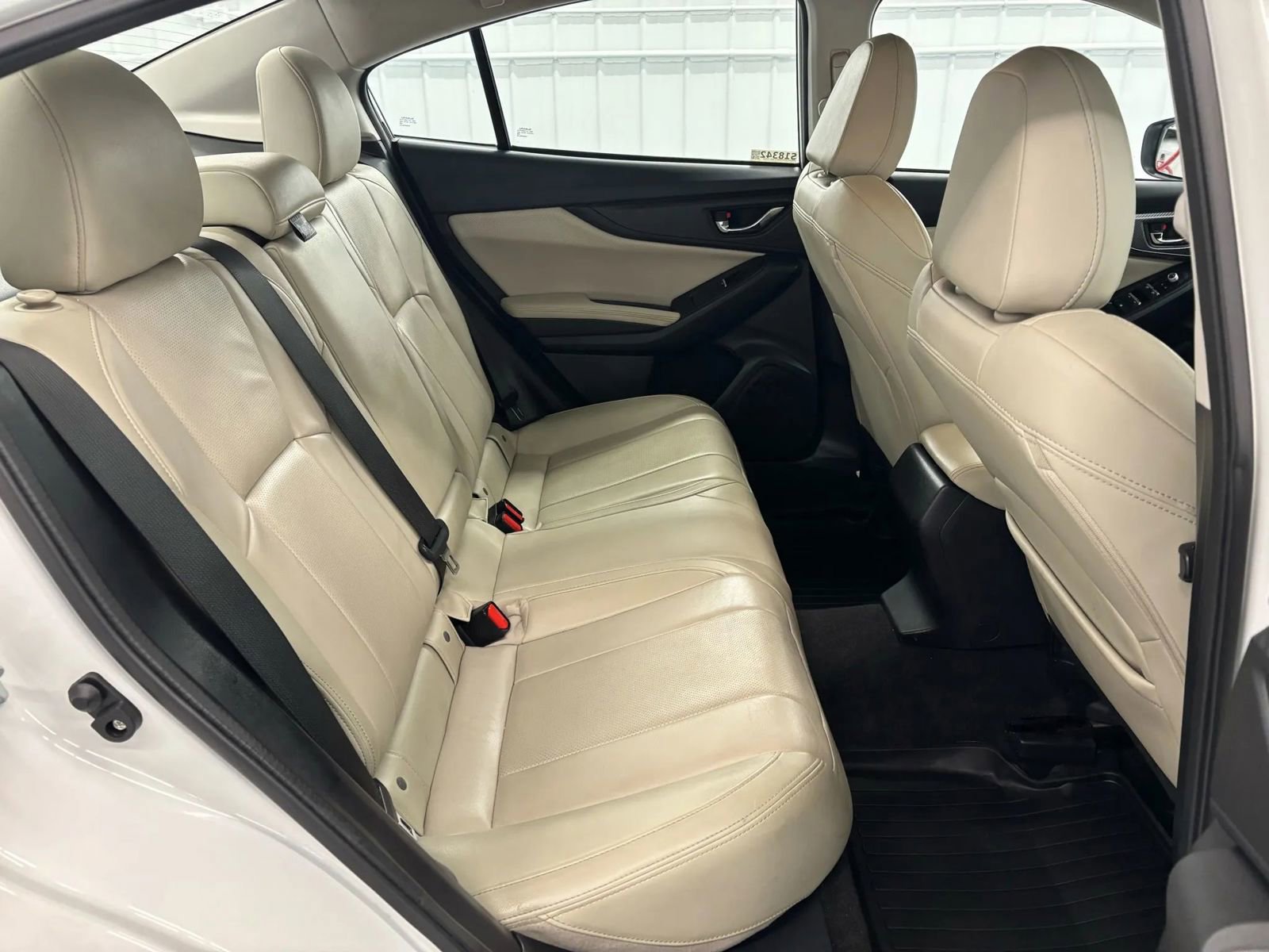 Used 2021 Subaru Impreza 2.0i Limited image 32