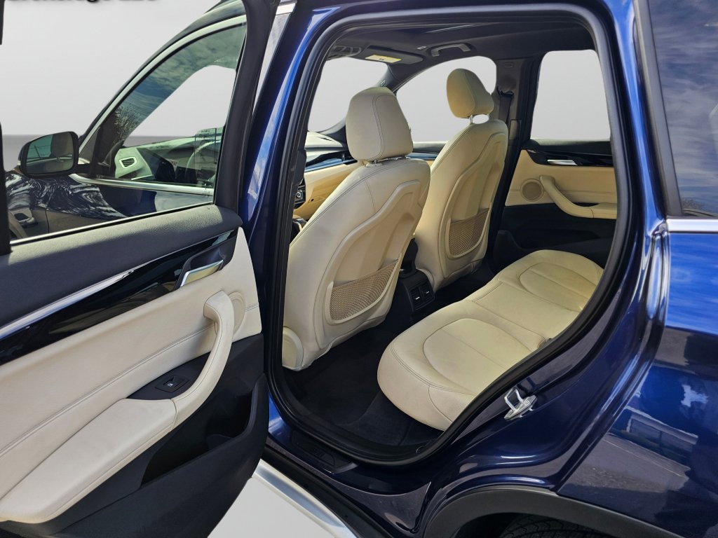 Used 2018 BMW X1 xDrive28i image 22