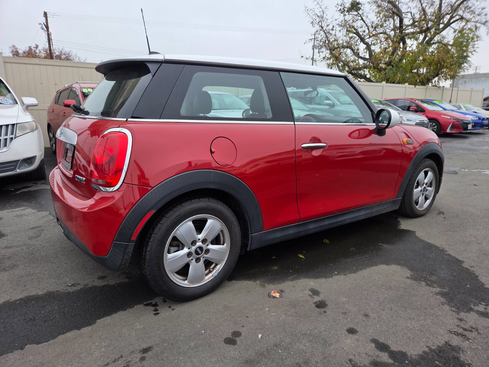 Used 2014 MINI Cooper 2-Door Hardtop FWD image 4