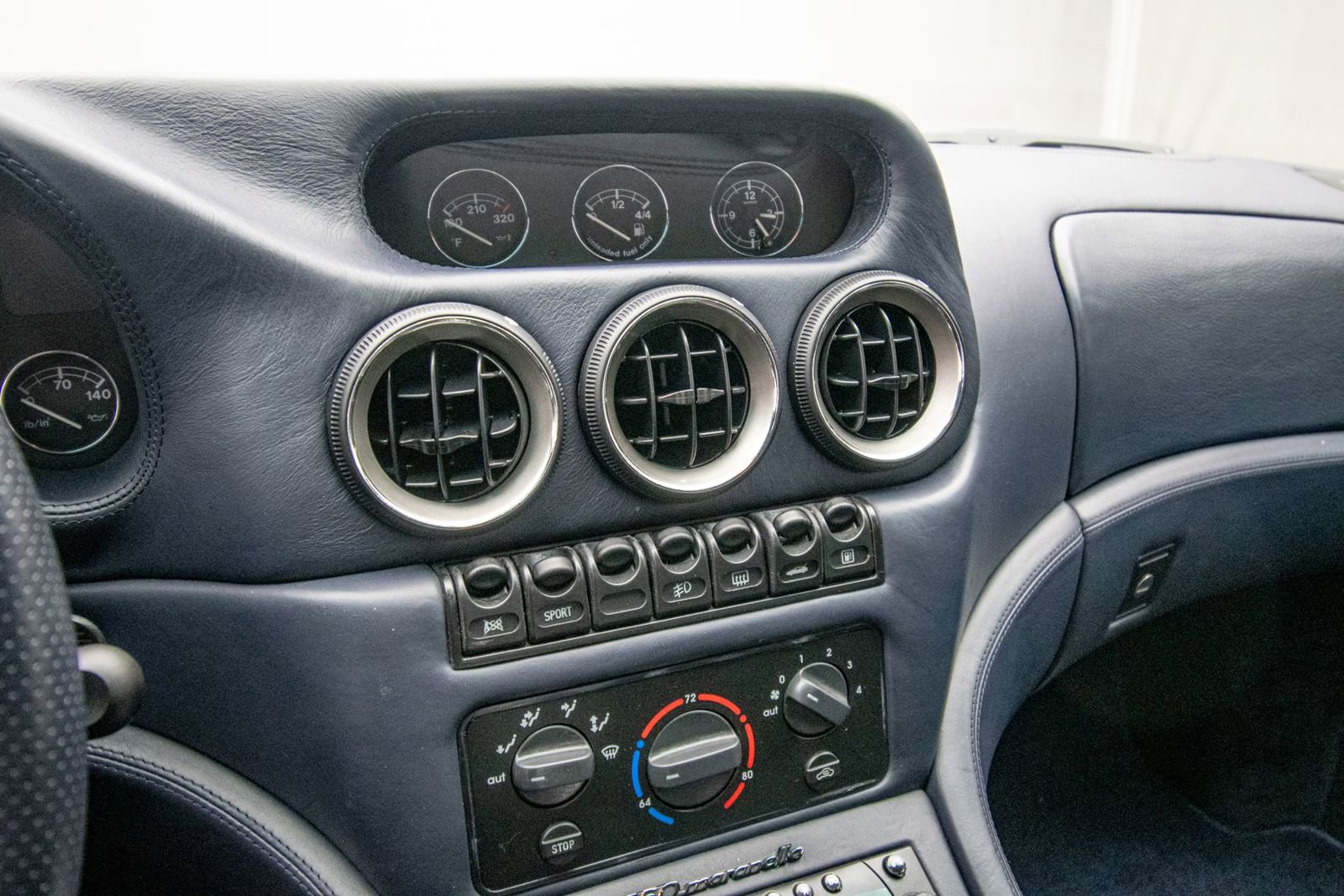 Used 1999 Ferrari 550 Maranello Coupe RWD image 22