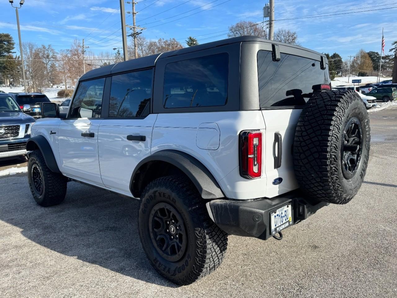 Used 2023 Ford Bronco Wildtrak image 5