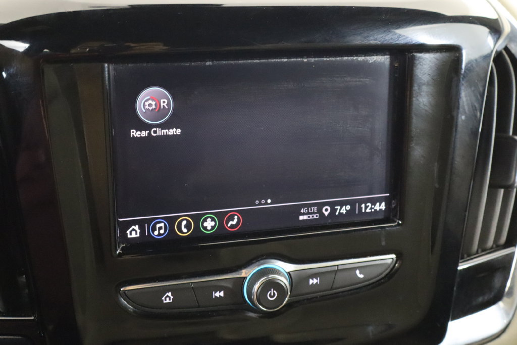 Used 2023 Chevrolet Traverse LS FWD image 35