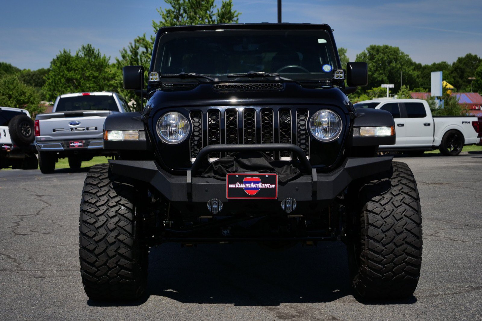 Used 2023 Jeep Gladiator Mojave w/ Cold Weather Group AWD/4WD image 5