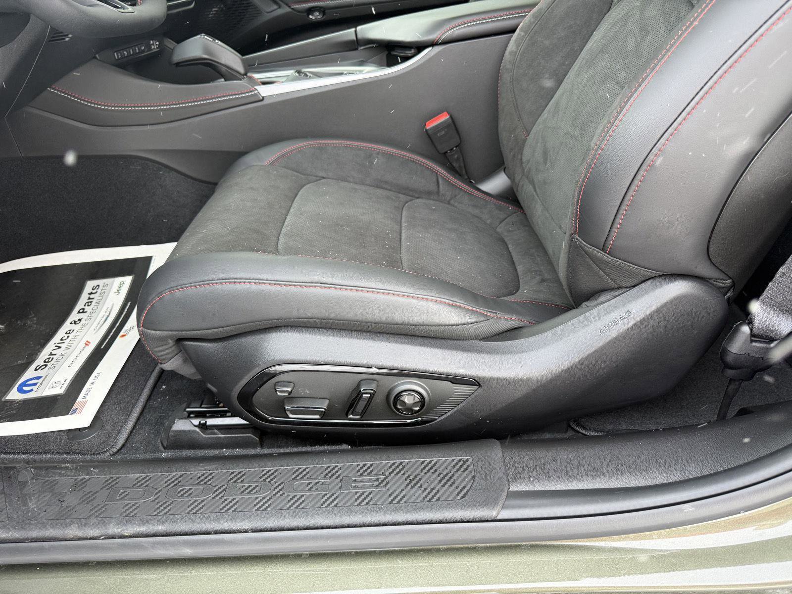 New 2026 Dodge Charger R/T AWD/4WD image 13