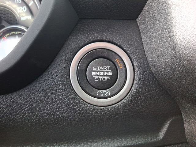 Used 2024 RAM 2500 Tradesman w/ Chrome Appearance Group image 22