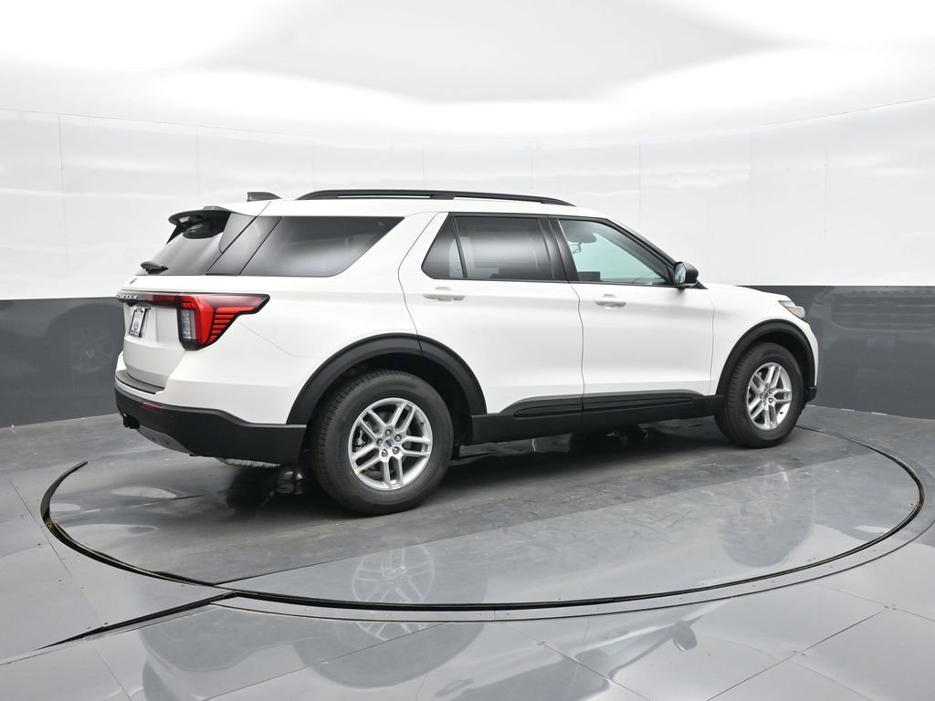 New 2026 Ford Explorer Active w/ Active Comfort Package image 9