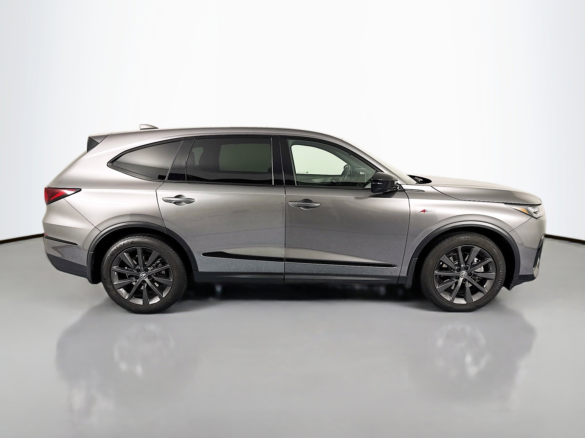 Used 2025 Acura MDX A-Spec image 4