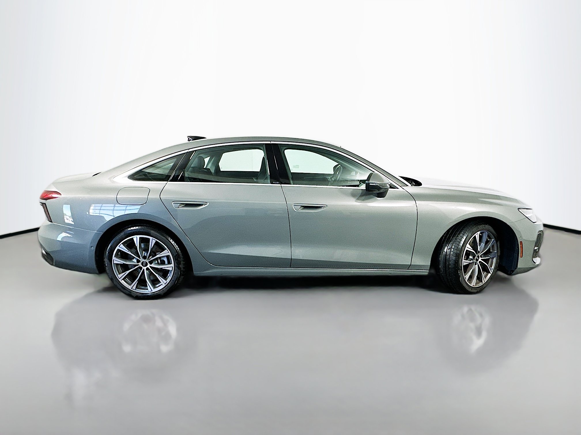 Used 2026 Audi A6 Premium Plus w/ Premium Plus Package AWD/4WD image 8
