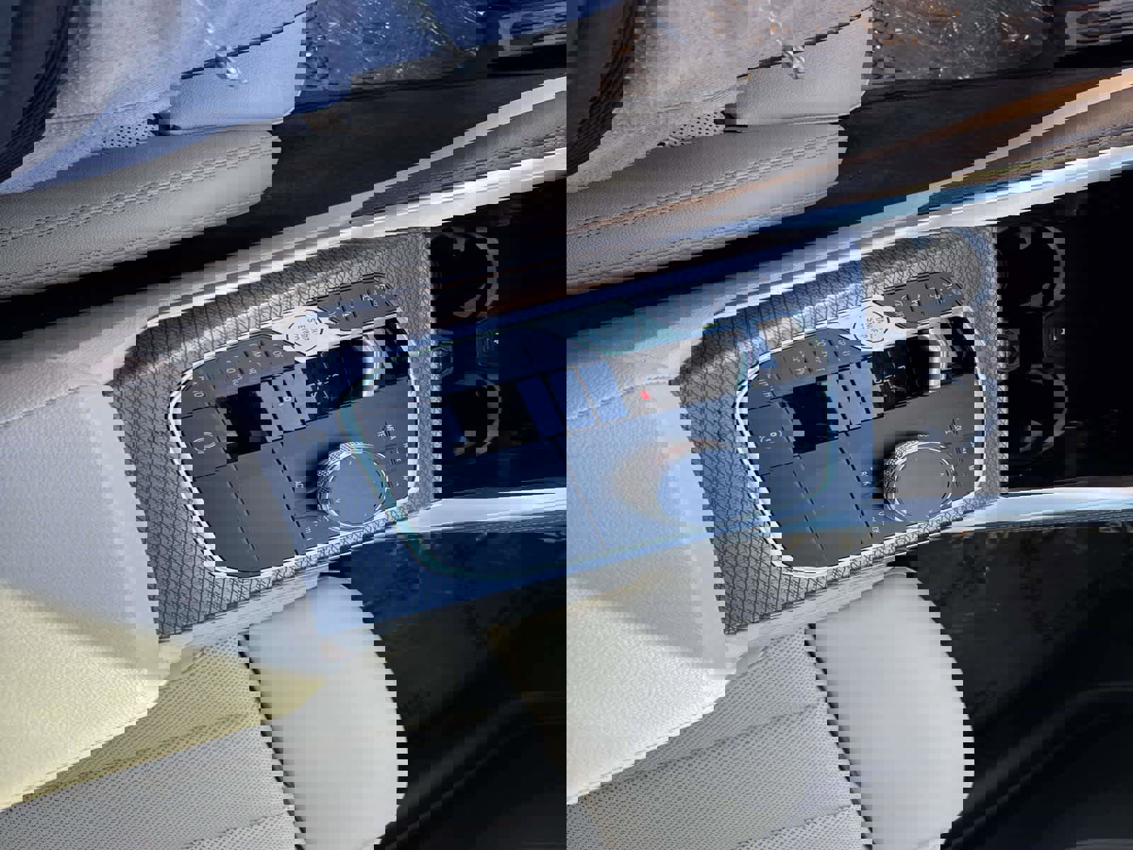 Certified 2025 BMW M440i image 25