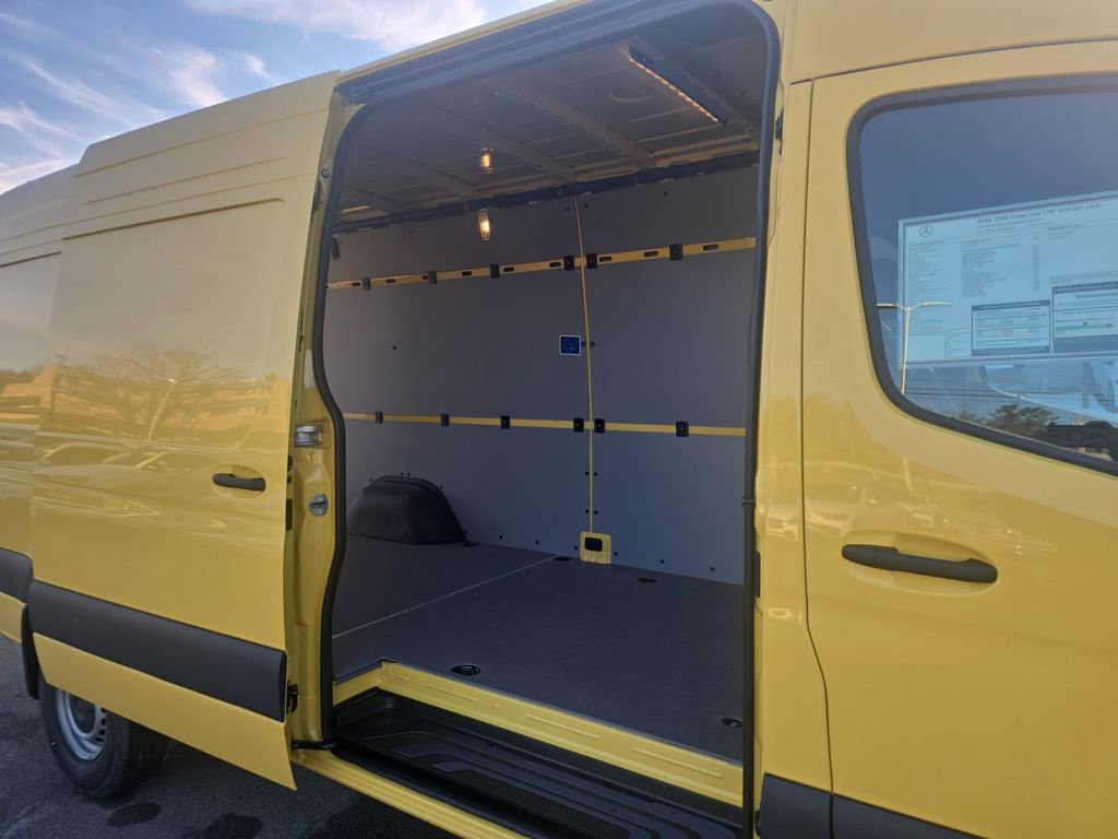 New 2026 Mercedes-Benz Sprinter 2500 image 23