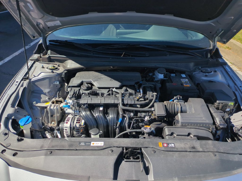 Used 2026 Hyundai Elantra Sport FWD image 34