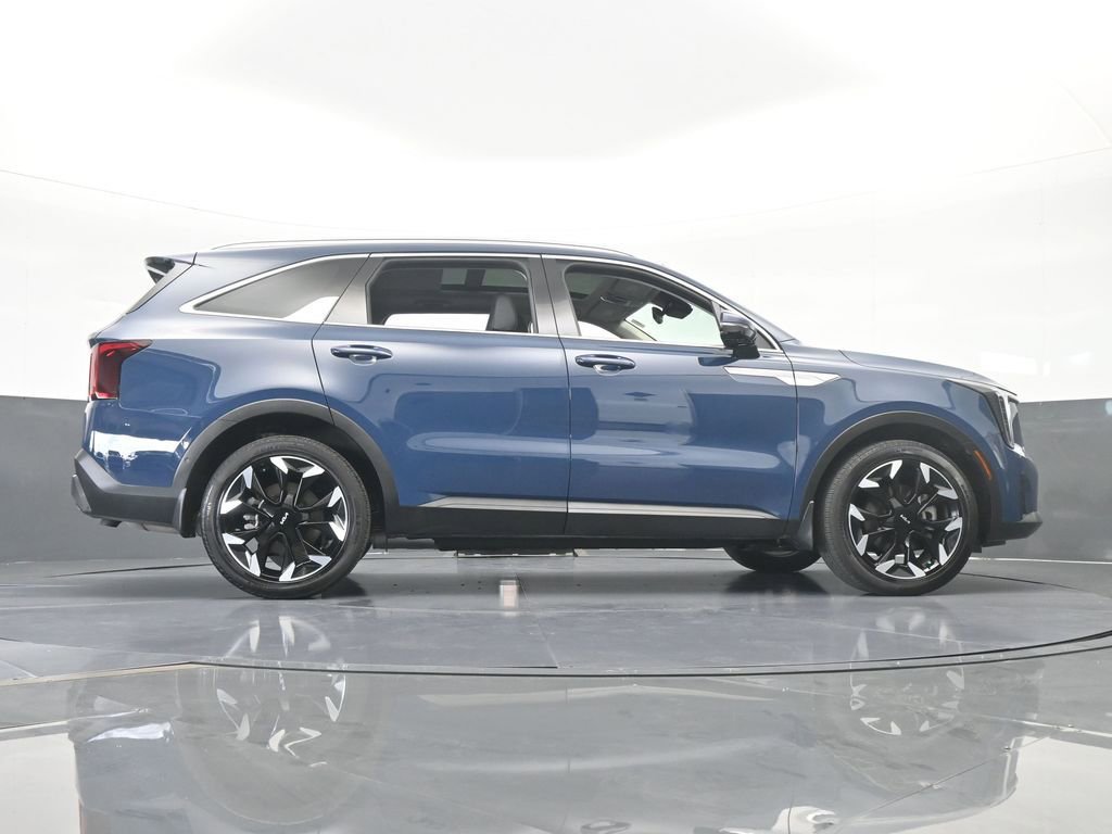 Used 2025 Kia Sorento SX image 69