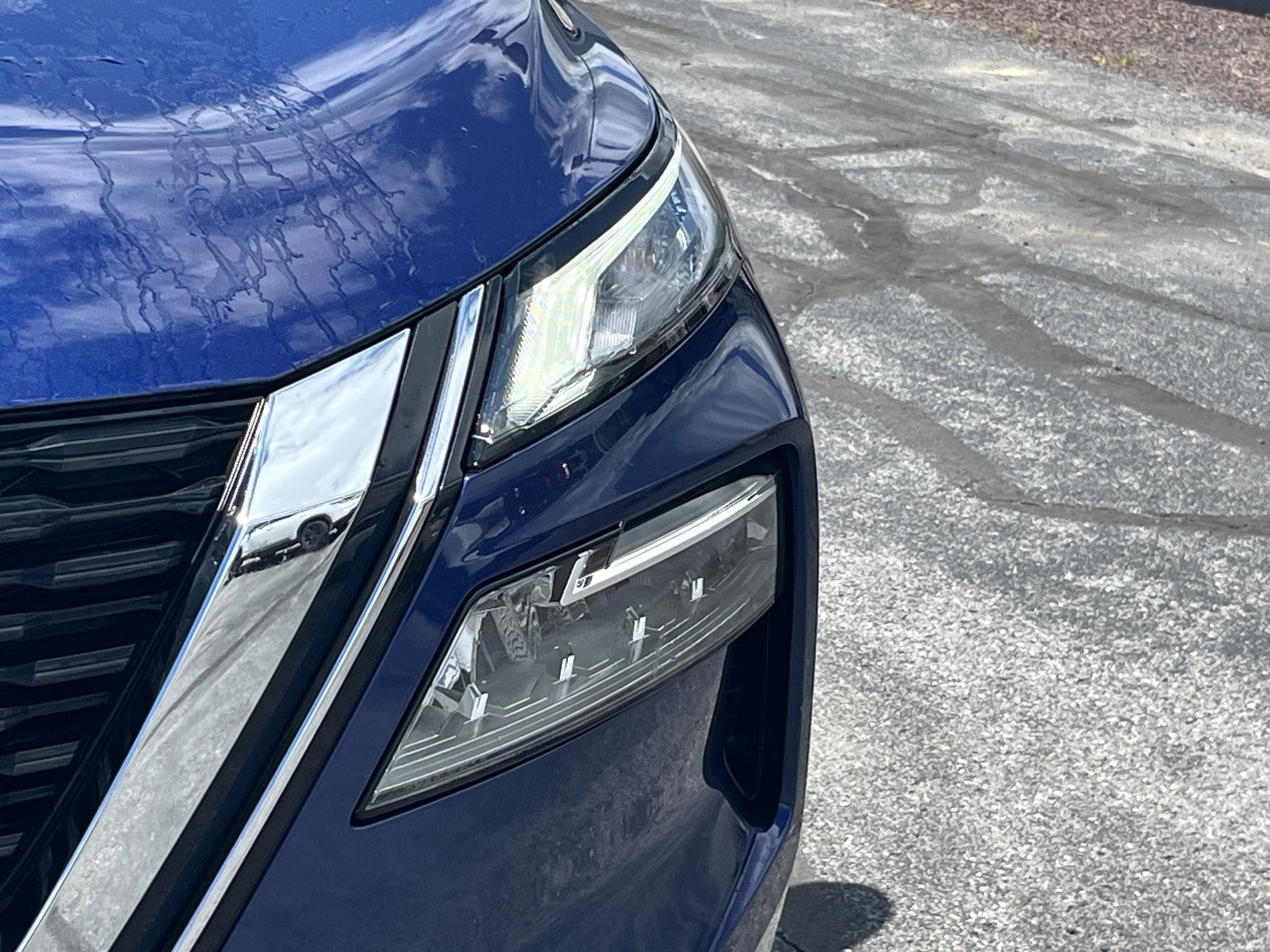 Used 2022 Nissan Rogue SV w/ SV Premium Package AWD/4WD image 13
