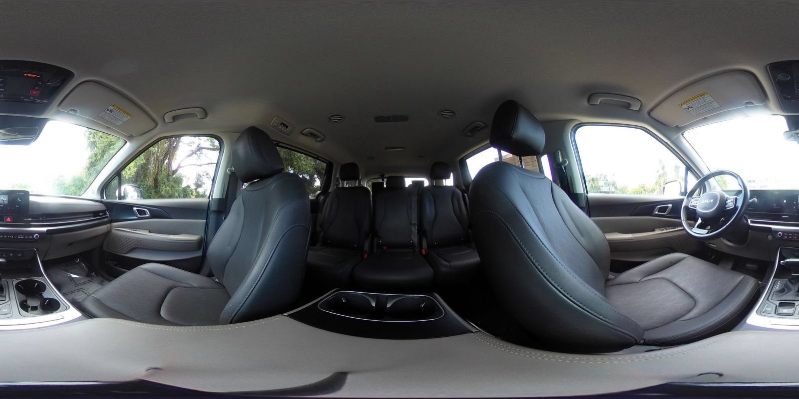 Used 2026 Kia Carnival FWD image 45