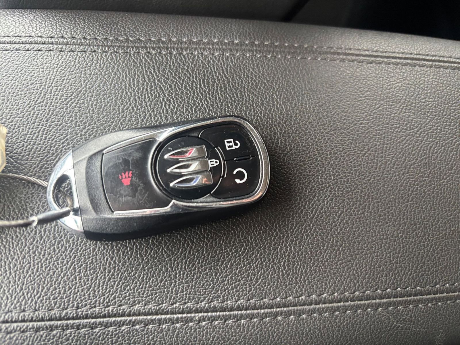 Used 2025 Buick Encore GX Preferred FWD image 23