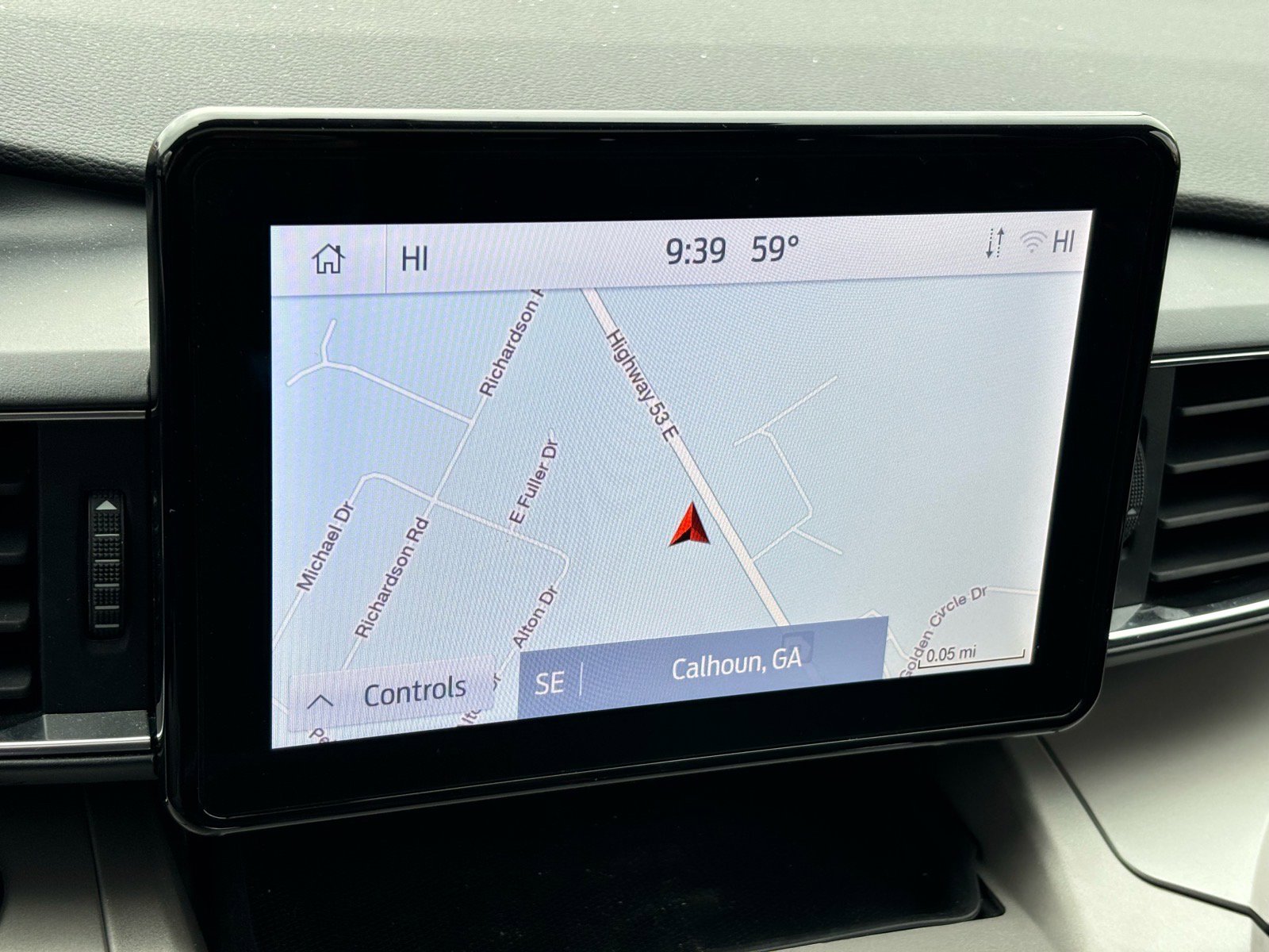 Used 2023 Ford Explorer XLT w/ Equipment Group 202A image 16