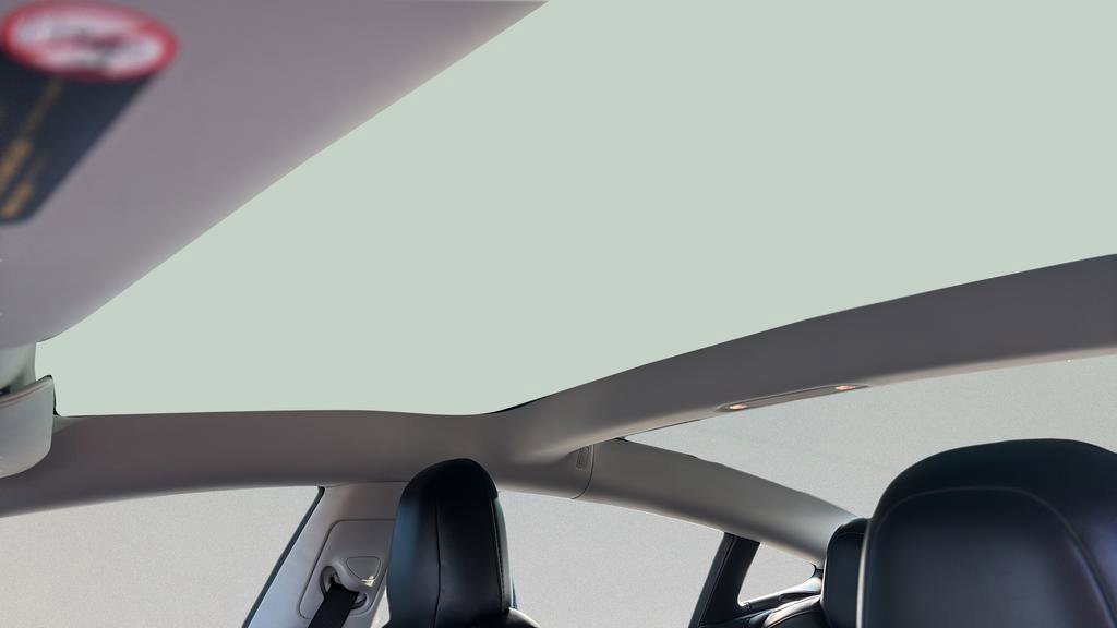 Used 2020 Tesla Model 3 Standard Range Plus image 15