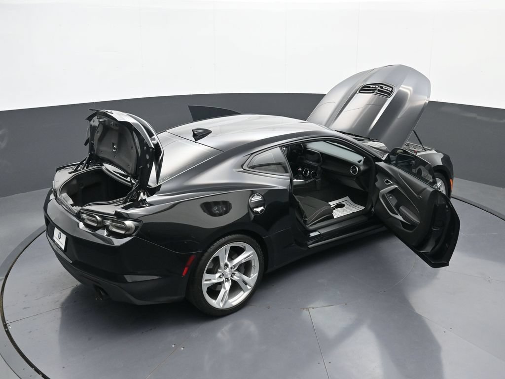 Used 2019 Chevrolet Camaro SS RWD image 41