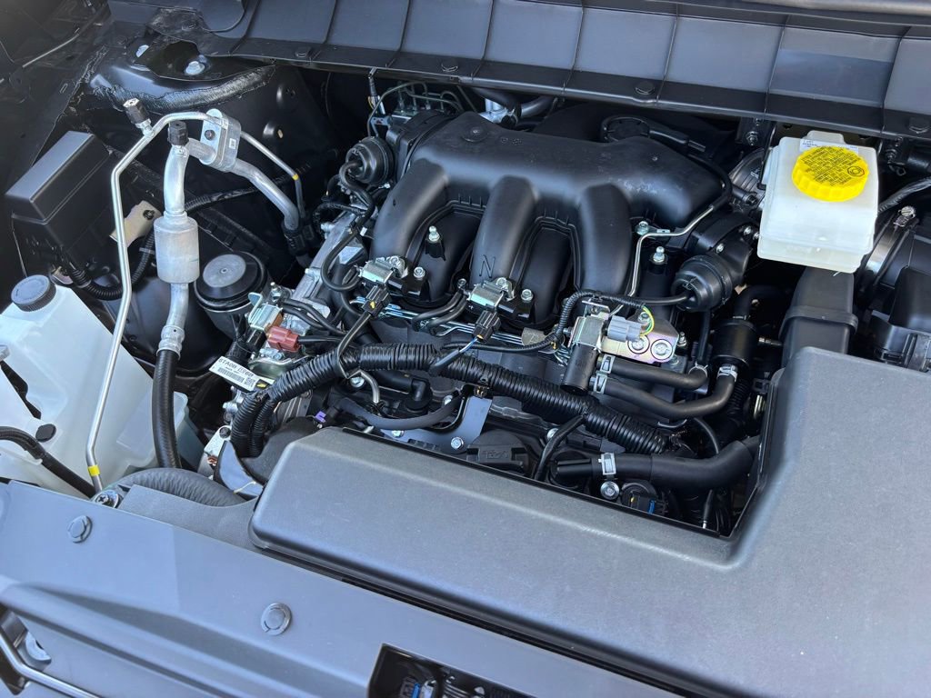 New 2025 Nissan Pathfinder Platinum w/ Cargo Package FWD image 28