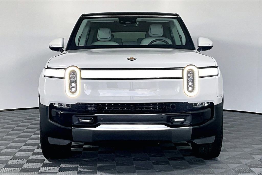 Used 2023 Rivian R1S Adventure AWD/4WD image 3