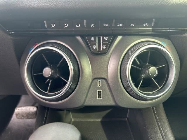 Used 2022 Chevrolet Blazer LT image 24