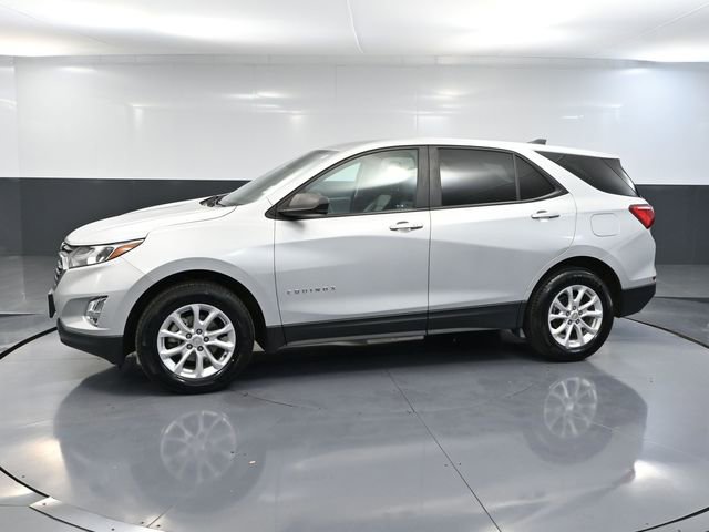 Used 2021 Chevrolet Equinox LS w/ LS Convenience Package image 10