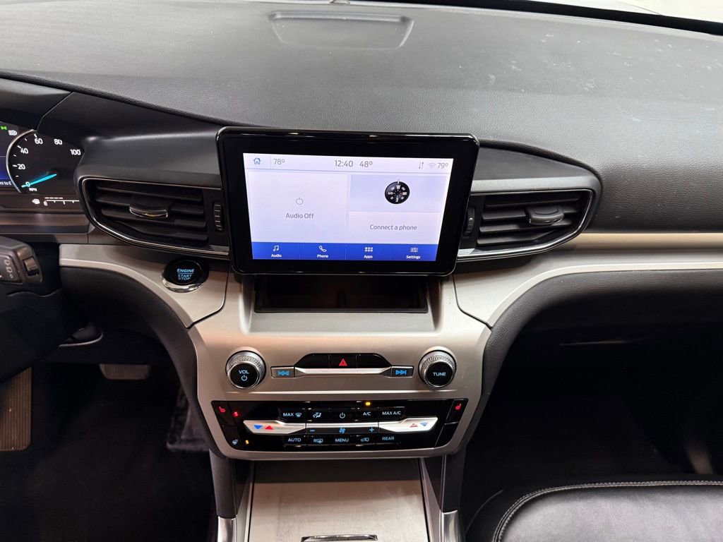 Certified 2022 Ford Explorer XLT w/ Equipment Group 202A image 34