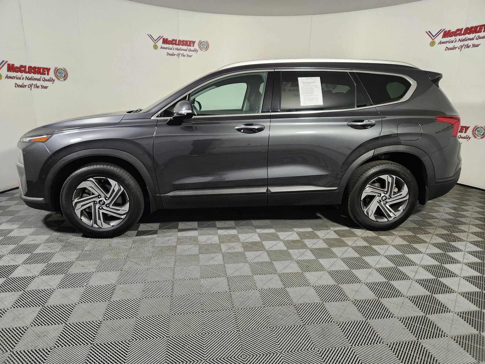 Used 2023 Hyundai Santa Fe SEL image 5