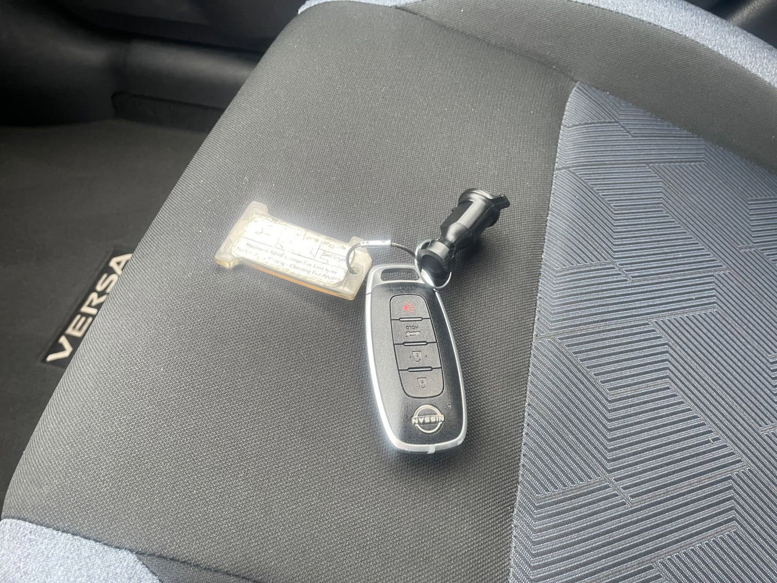 Used 2025 Nissan Versa SV w/ Trunk Package image 18