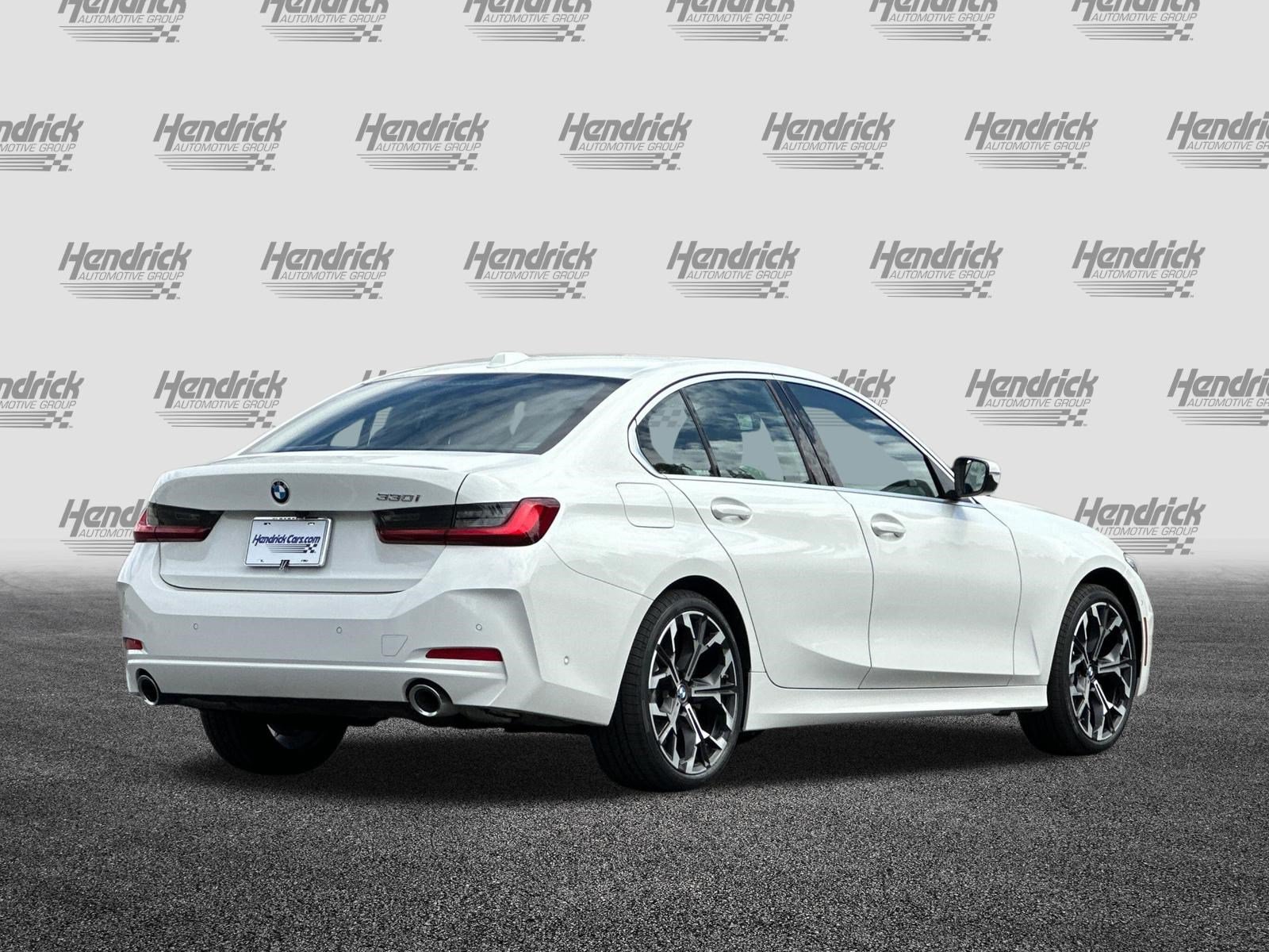 Certified 2026 BMW 330i Sedan w/ Premium Package RWD image 5