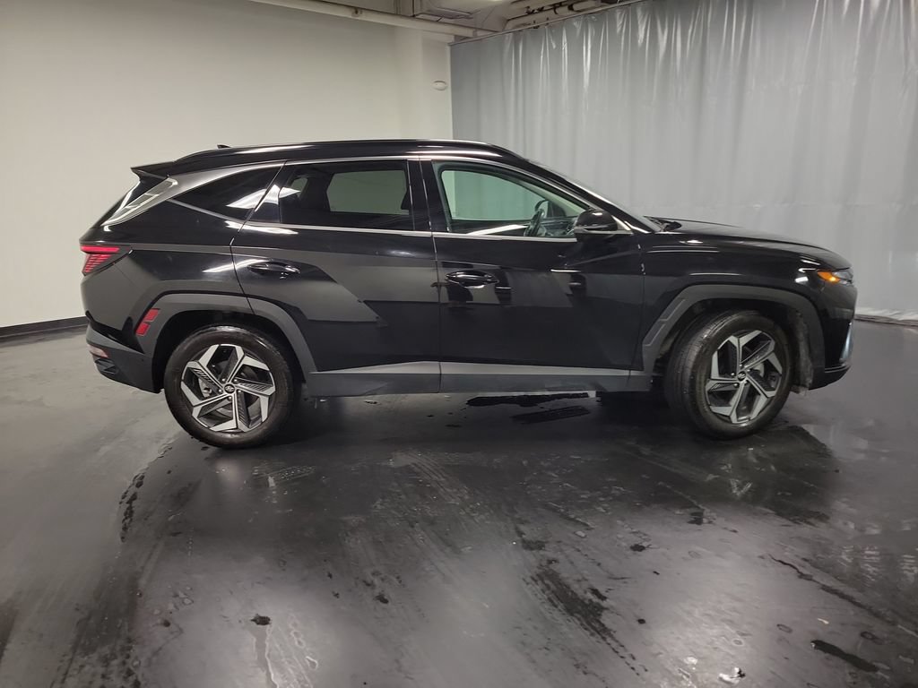 Used 2022 Hyundai Tucson Limited w/ Cargo Package AWD/4WD image 9