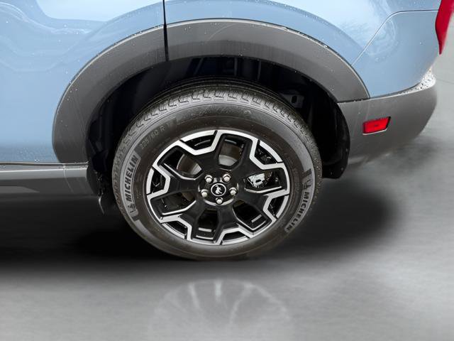 Used 2025 Ford Bronco Sport Outer Banks w/ Outer Banks Tech Package+ AWD/4WD image 23