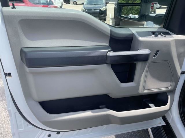 Used 2019 Ford F550 4x4 Regular Cab Super Duty w/ XL Value Package image 17